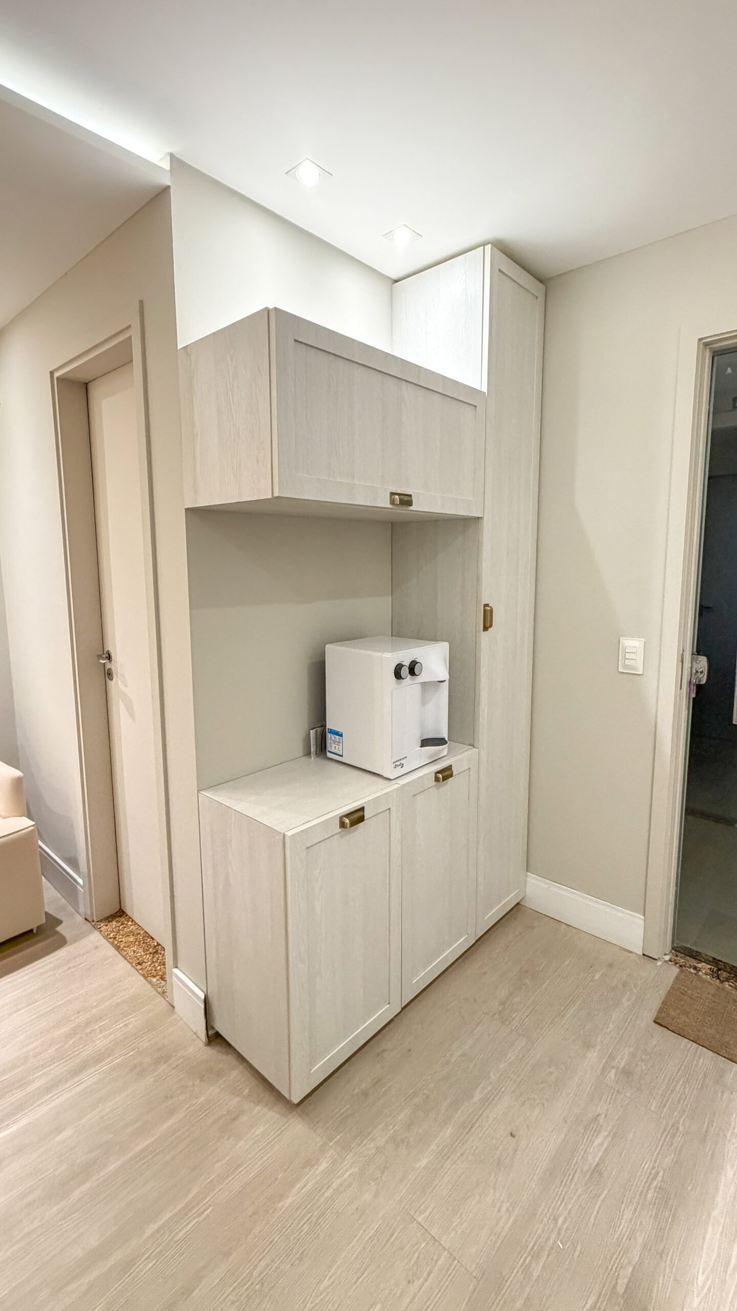 SALA 1027-02