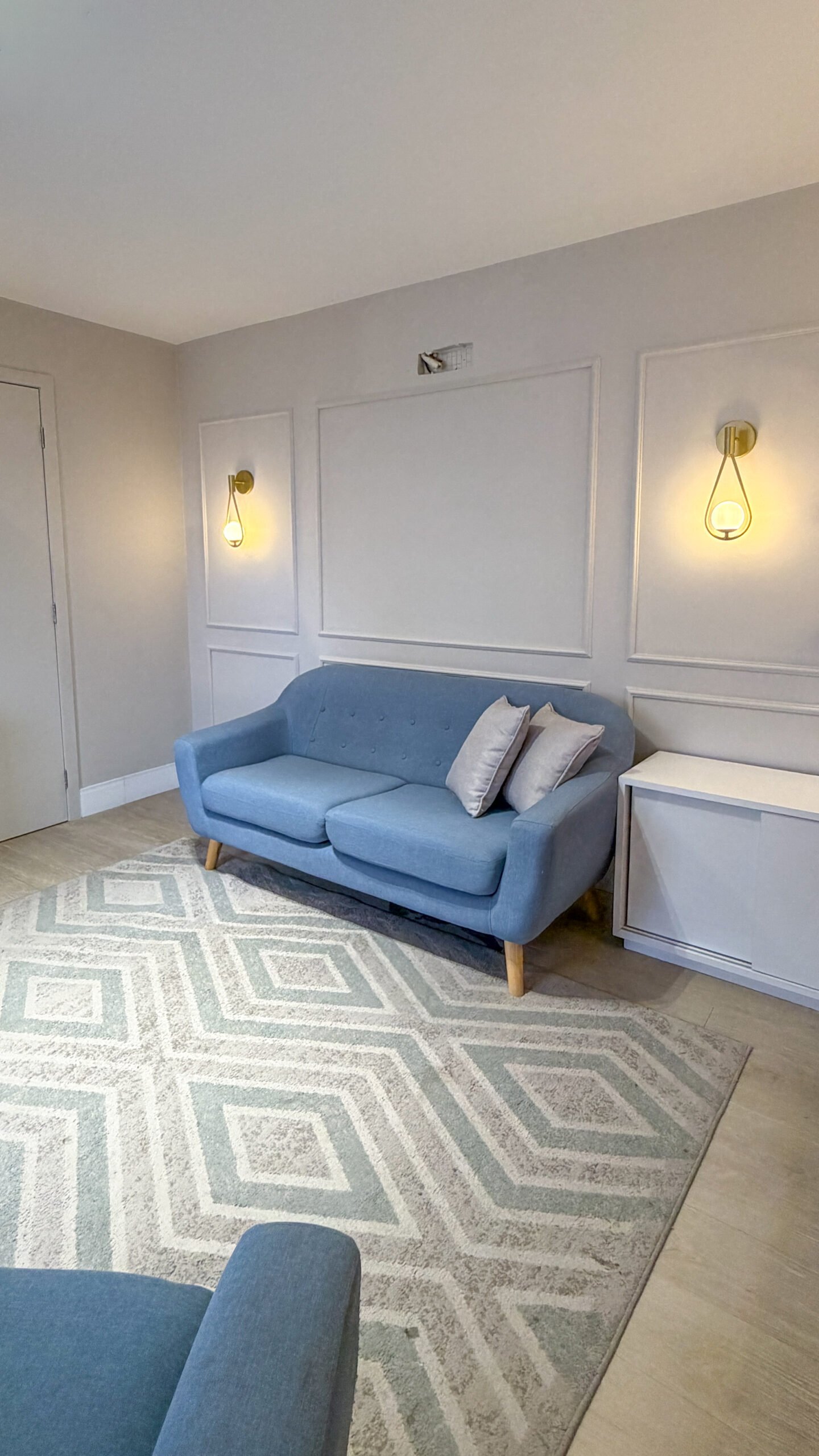 SALA 1027-07